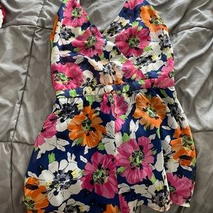 Super cute backless romper!!